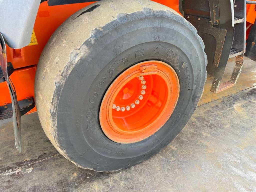 Hitachi ZW250-6 - CDC / 3rd Function / Auto Greasing Foto 29