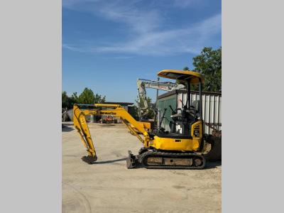 Komatsu PC16R-2