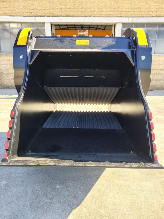 MB CRUSHER BF80.3 S4 Foto 9