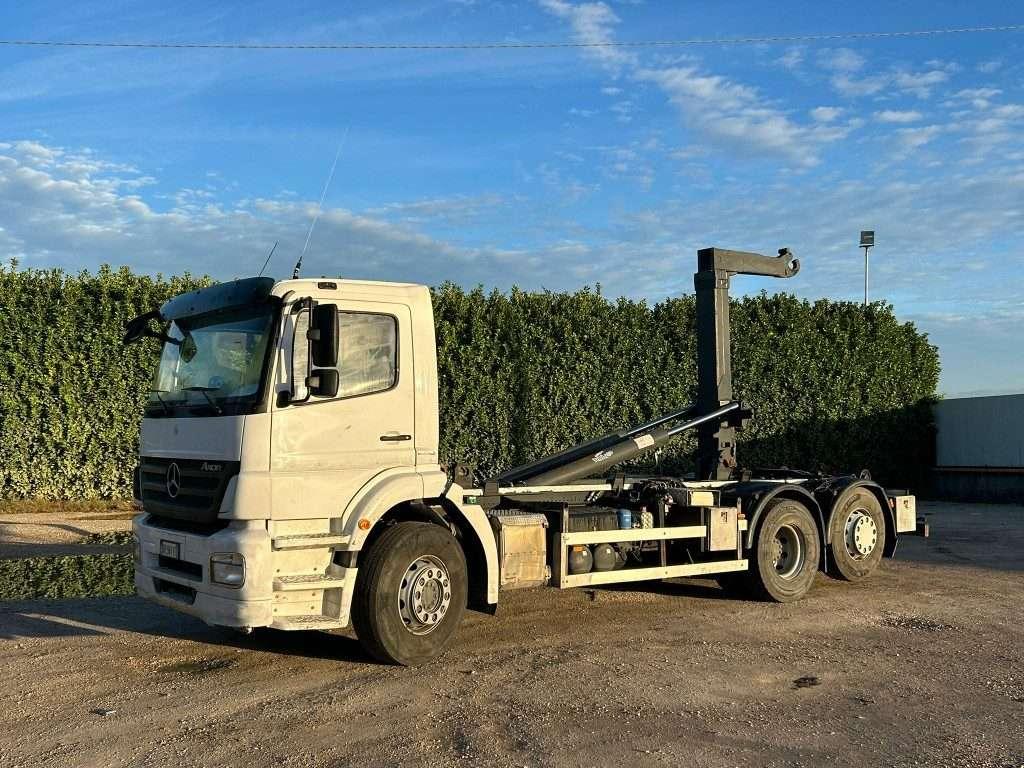 Mercedes-Benz Camion scarrabile Foto 1