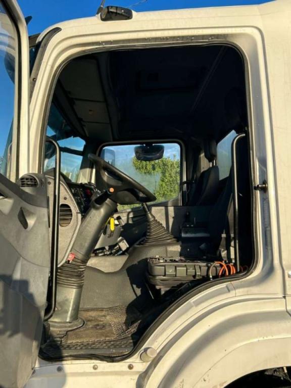 Mercedes-Benz Camion scarrabile Foto 5