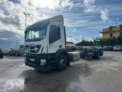 Iveco STRALIS AD 260S31 XP in vendita da Procida Macchine S.r.l.