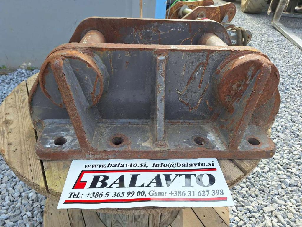 UNI80 for 20-25 ton excavators Attachment plate Foto 2