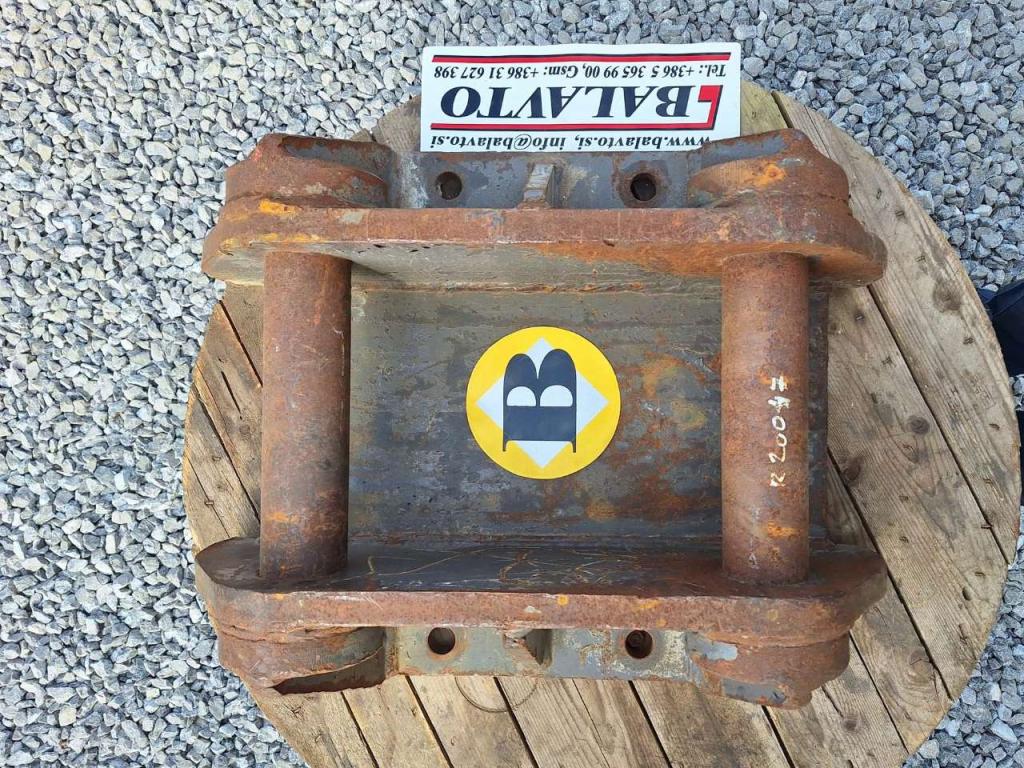 UNI80 for 20-25 ton excavators Attachment plate Foto 6