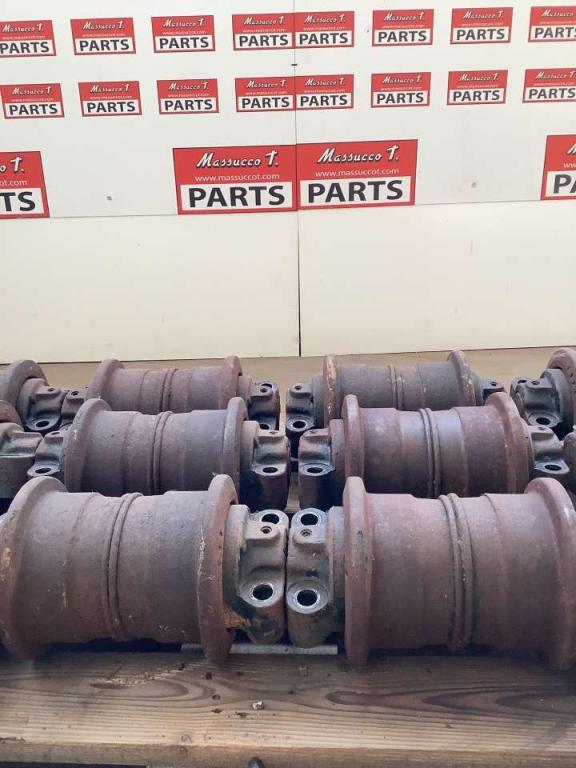 Rulli inferiori per Hitachi ZX130 Foto 1