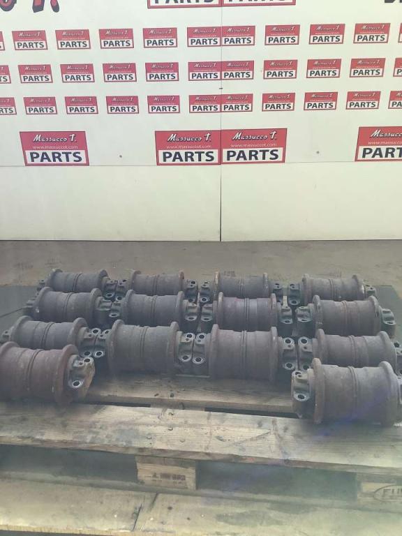Rulli inferiori per Hitachi ZX130 Foto 4