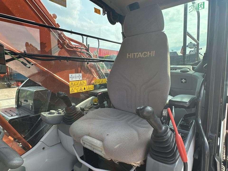Hitachi ZX350LCN-6 Foto 15