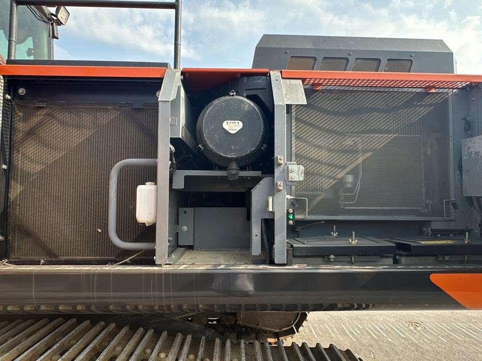 Hitachi ZX350LCN-6 Foto 7