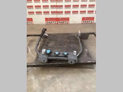 Supporto luci per Volvo FH16 550 6x4 in vendita da Massucco T. Srl Area Ricambi