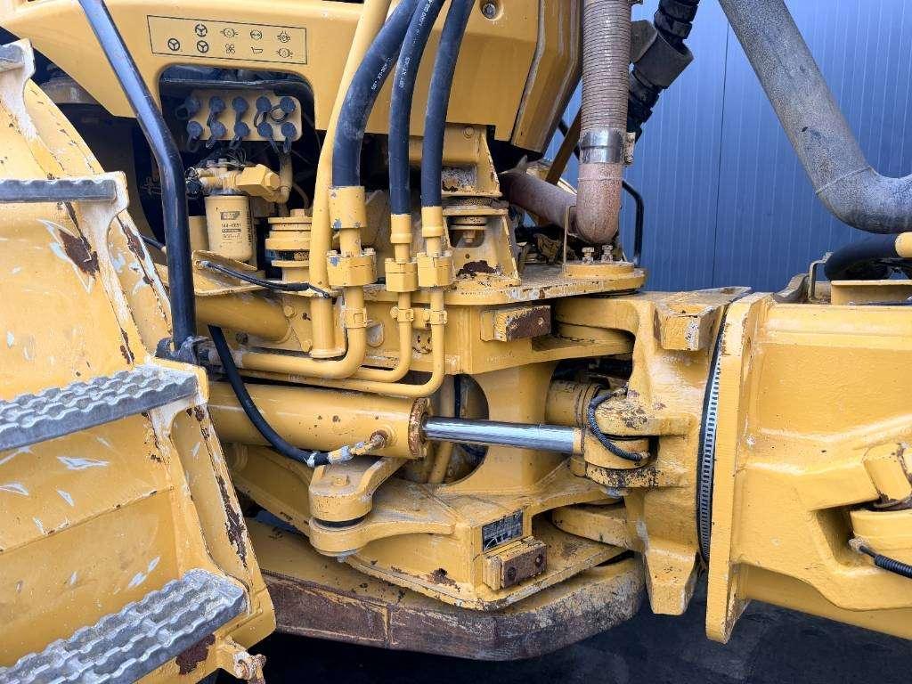 Caterpillar 735 Foto 14