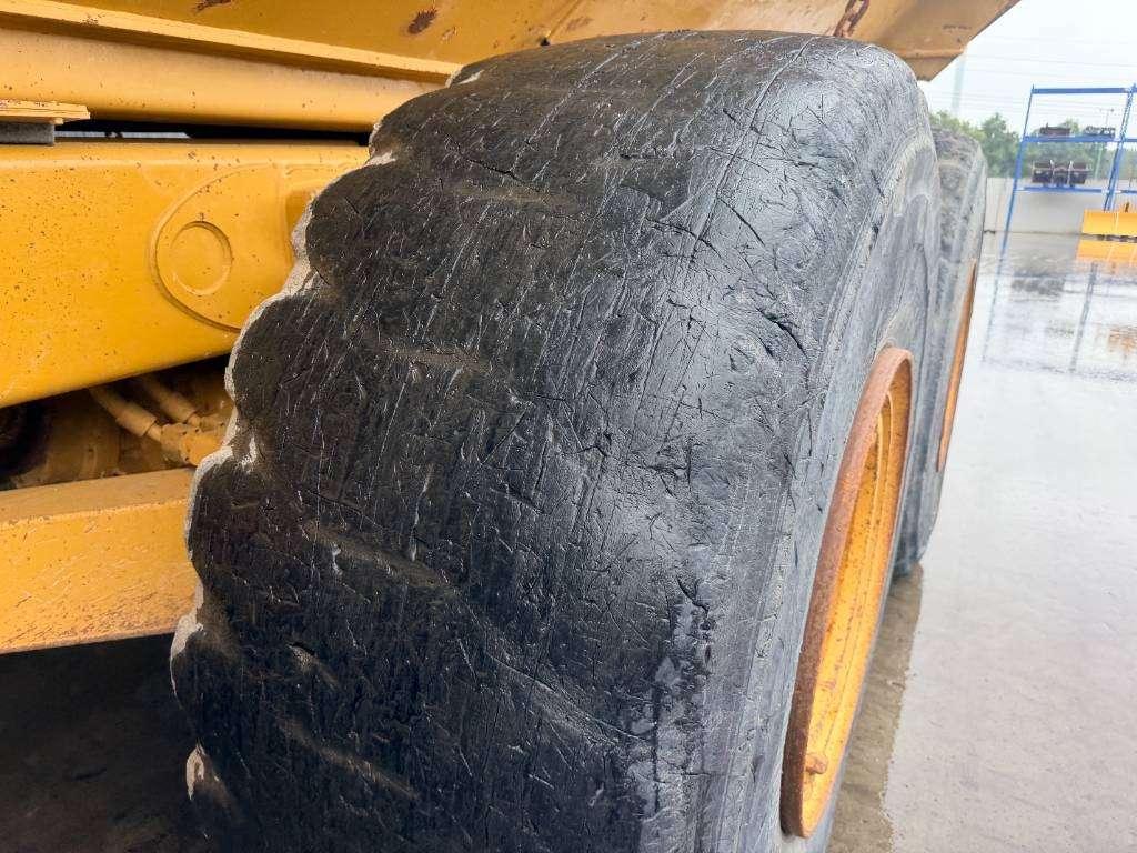 Caterpillar 735 Foto 17