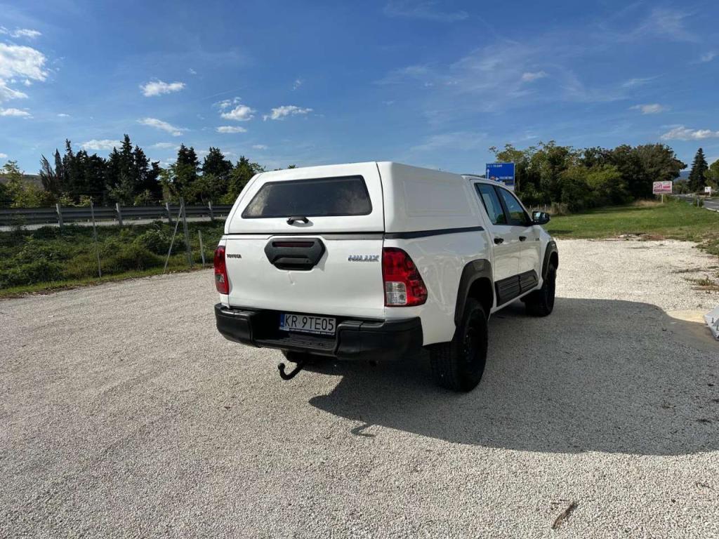 Toyota HILUX 2.4 4X4 MANUALE Foto 3