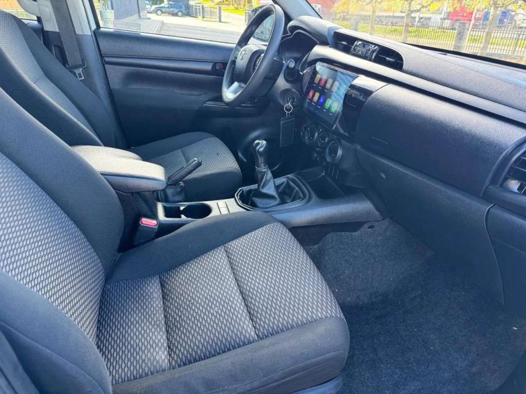 Toyota HILUX 2.4 4X4 MANUALE Foto 7