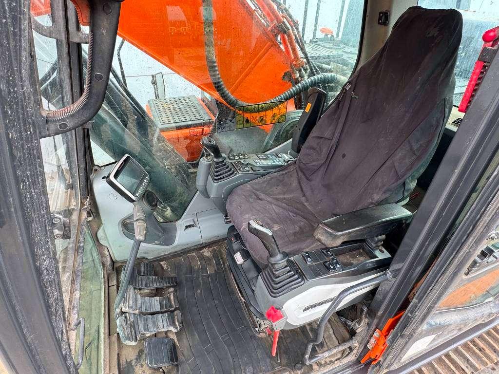 Doosan DX300LC-5 - Hammer Lines / Rear + Side Camera Foto 8