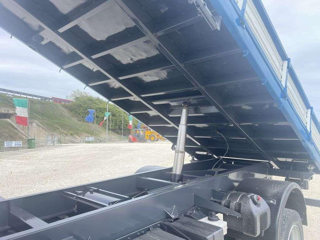 Iveco 75 E 18 Foto 6