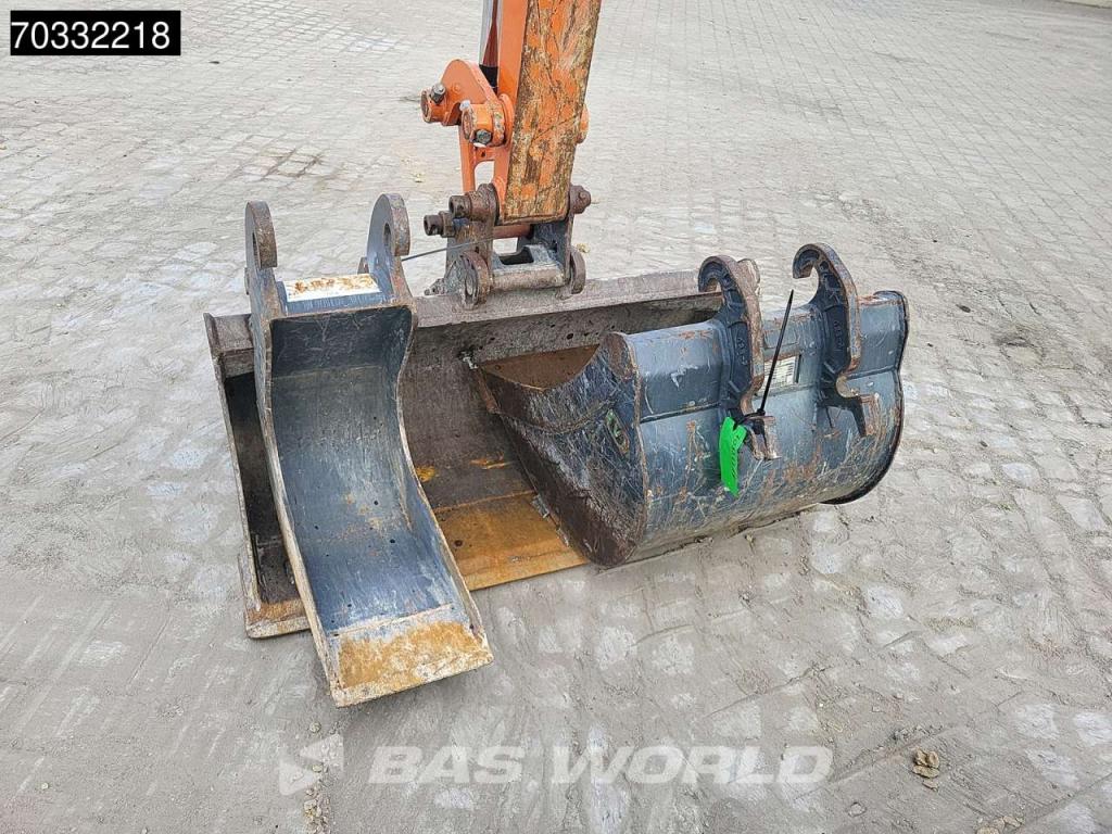 Hitachi ZX33 U-6 CLR A/C - 3 Buckets Foto 14