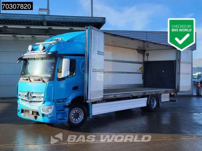 Mercedes-Benz Actros 1824 Actros 4X2 18tonner Air suspension 2000kg Ladebordwand Automatic Euro 6 in vendita da BAS World B.V.