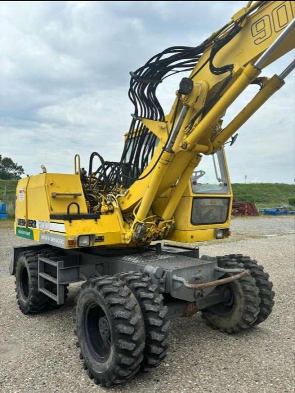 Liebherr A 900 C Foto 4