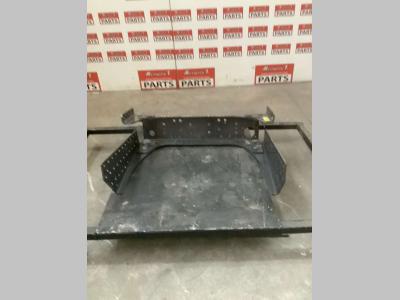 Traversa posteriore telaio per Volvo FH16 550 in vendita da Massucco T. Srl Area Ricambi