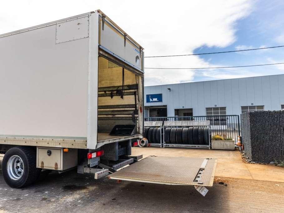 Renault D19.320 DXI+DHOLLANDIA 2T. Foto 11