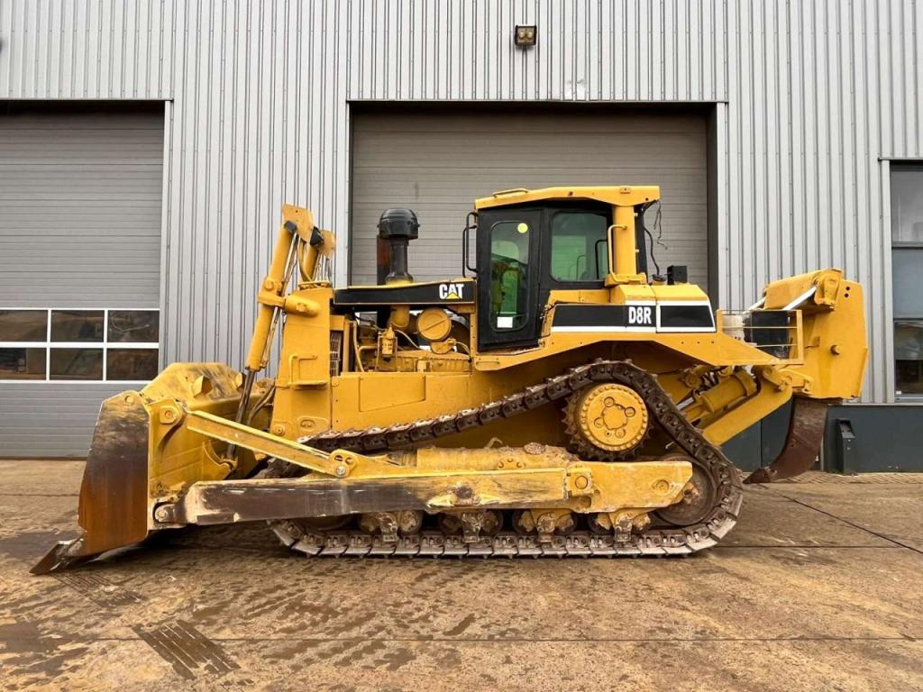 Caterpillar D8R - Single shank ripper Foto 1