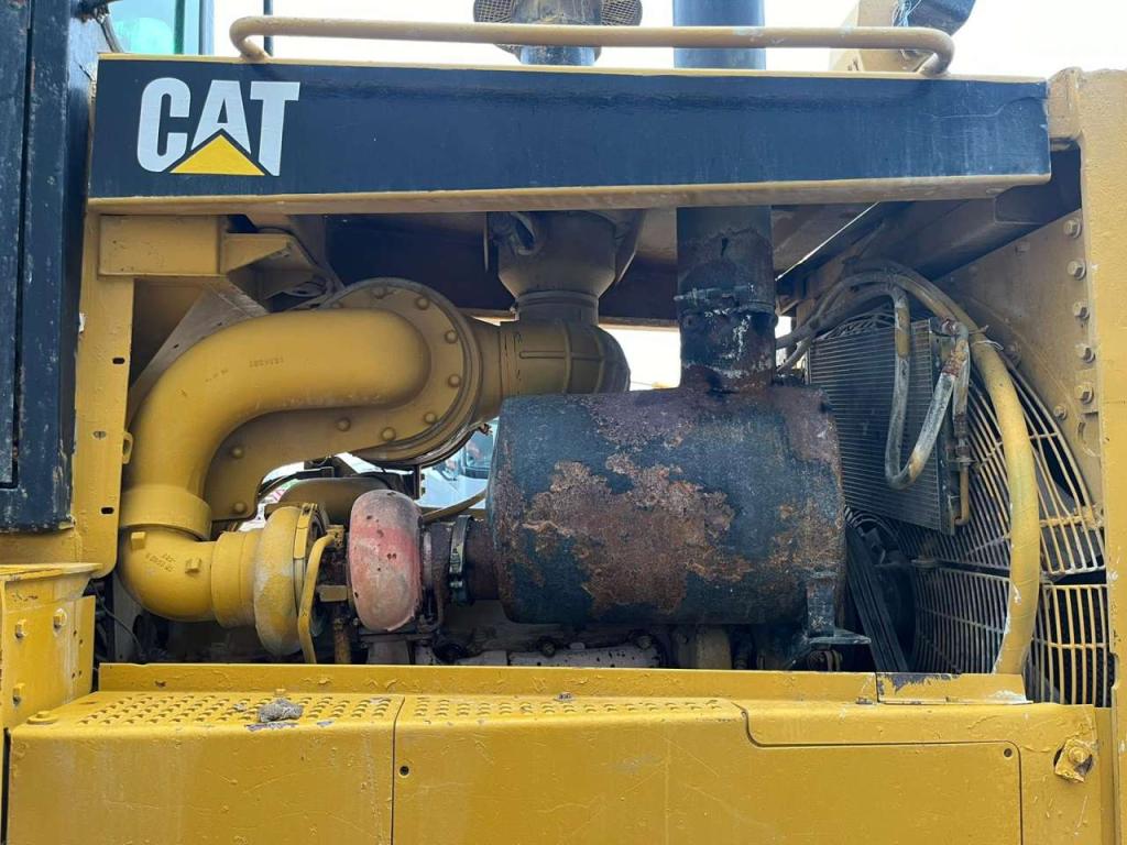 Caterpillar D8R - Single shank ripper Foto 14