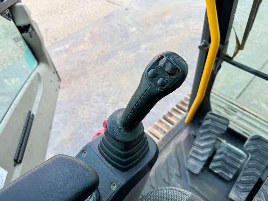 Volvo EC180DL - Triple Boom / Hammer Lines Foto 10