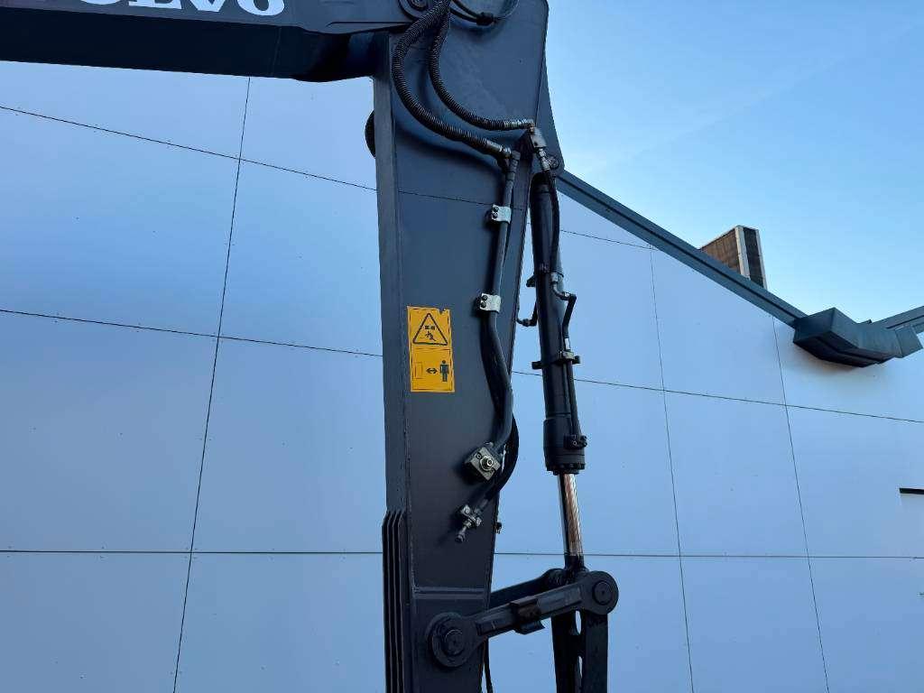 Volvo EC180DL - Triple Boom / Hammer Lines Foto 19
