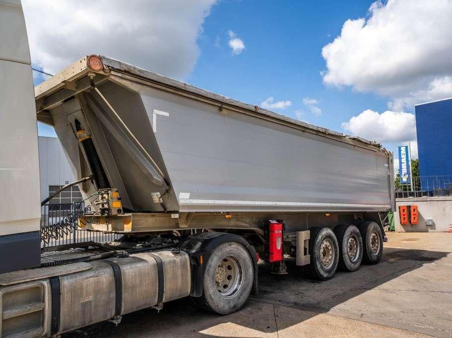 Benalu C39C17-ALU + BACHE - 30m3 Foto 1
