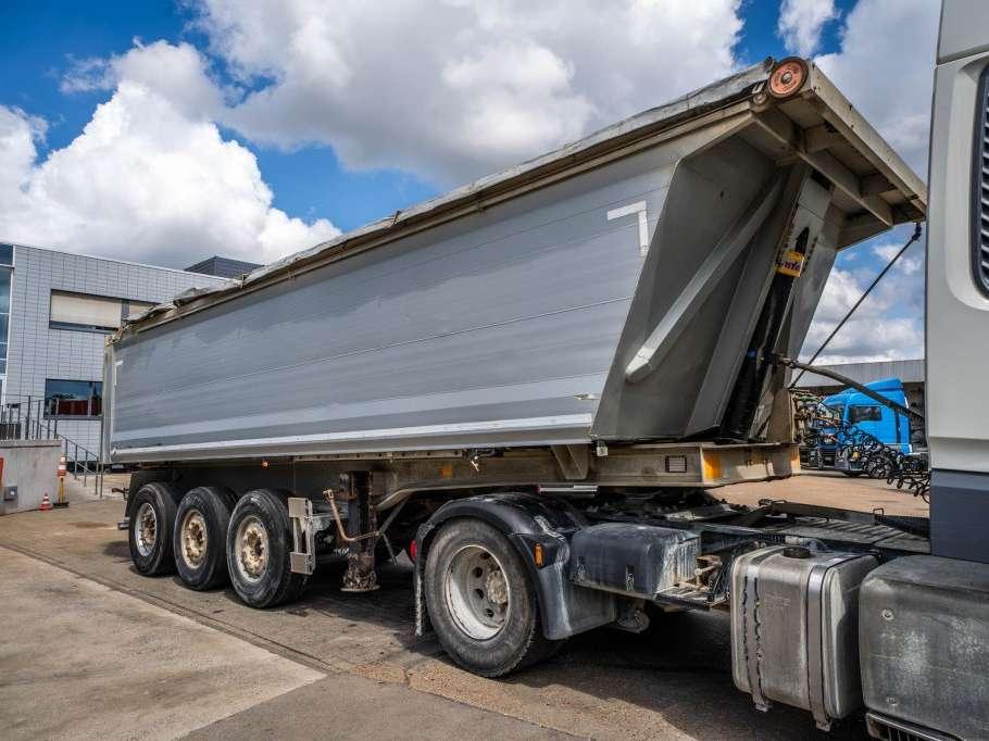 Benalu C39C17-ALU + BACHE - 30m3 Foto 2