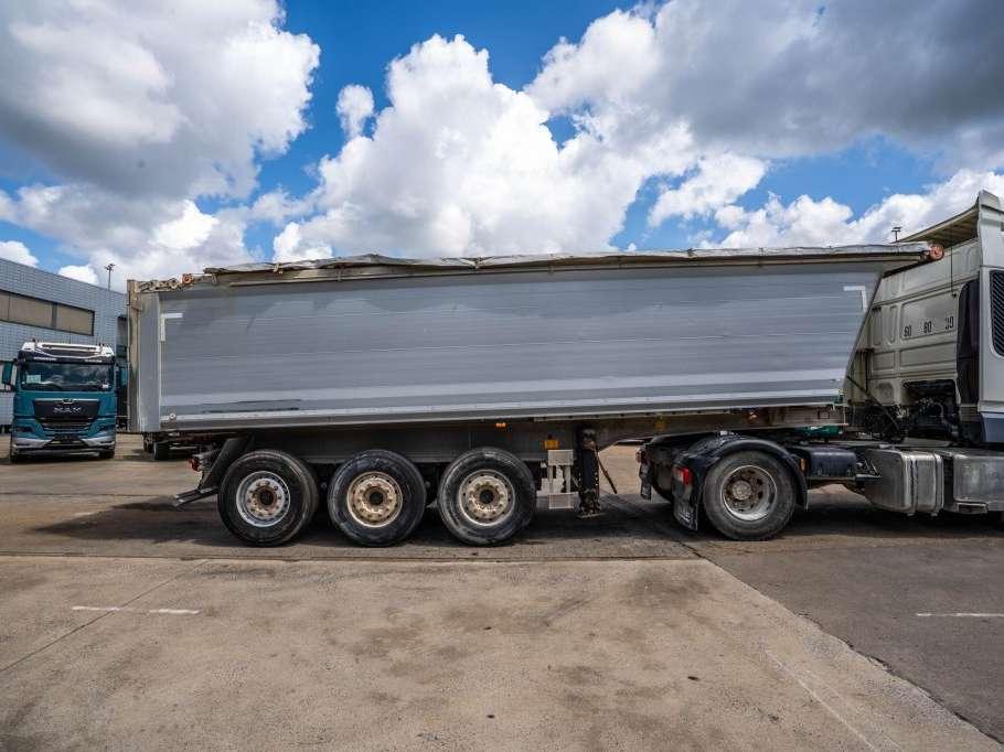 Benalu C39C17-ALU + BACHE - 30m3 Foto 3