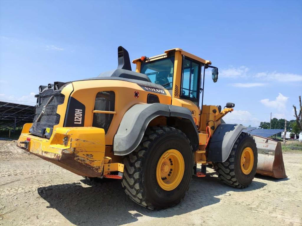 Volvo L120H Foto 4