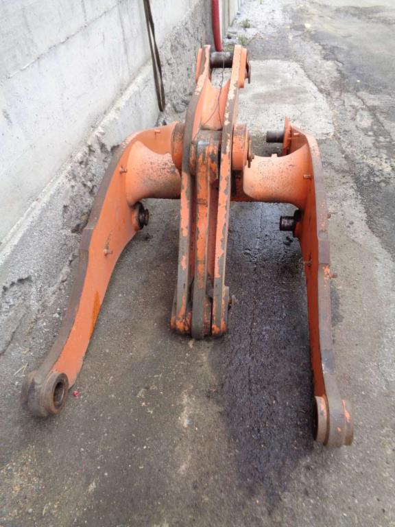 Braccio per pala per Fiat Hitachi W 170 Foto 2