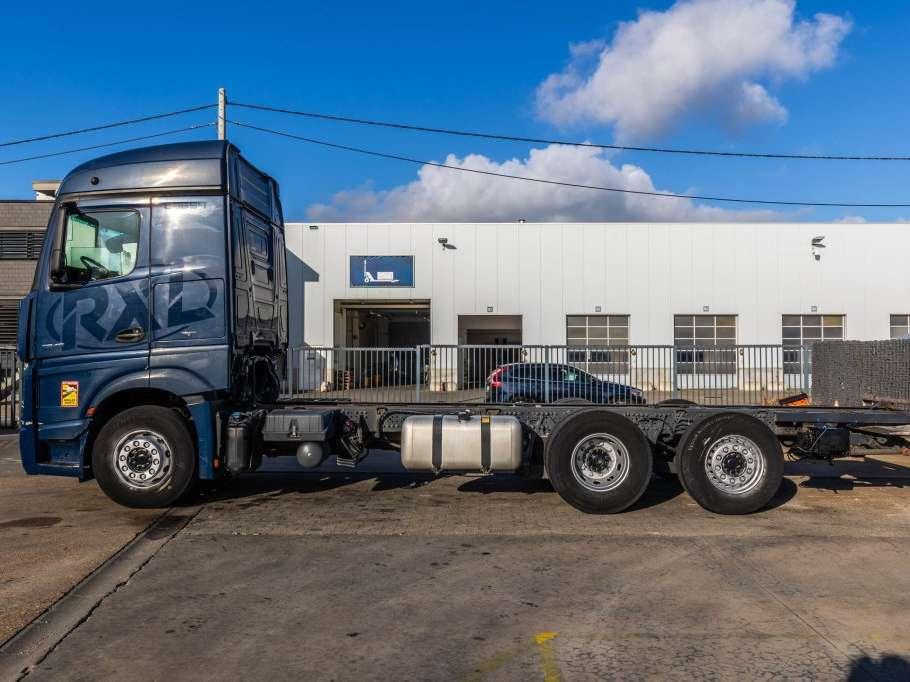 Mercedes-Benz ACTROS 2548 Foto 8