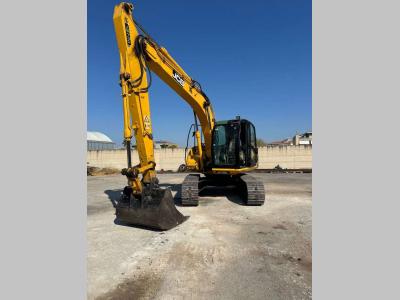 JCB JS130