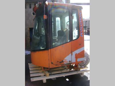 Cabina per Fiat Kobelco Serie W in vendita da PRV Ricambi Srl
