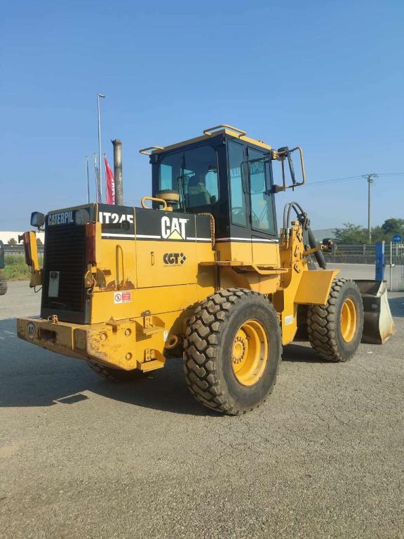 Caterpillar IT24F Foto 2