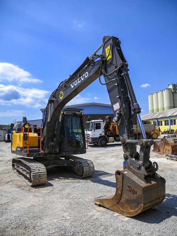 Volvo EC 140 EL Foto 3