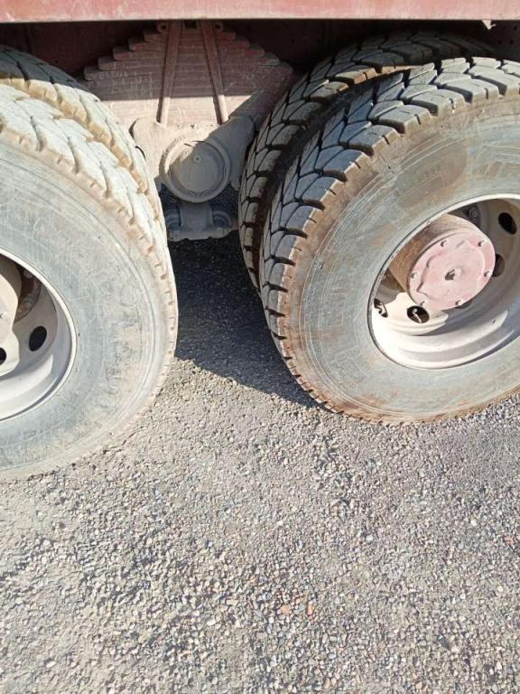 Iveco 410E44H Foto 11