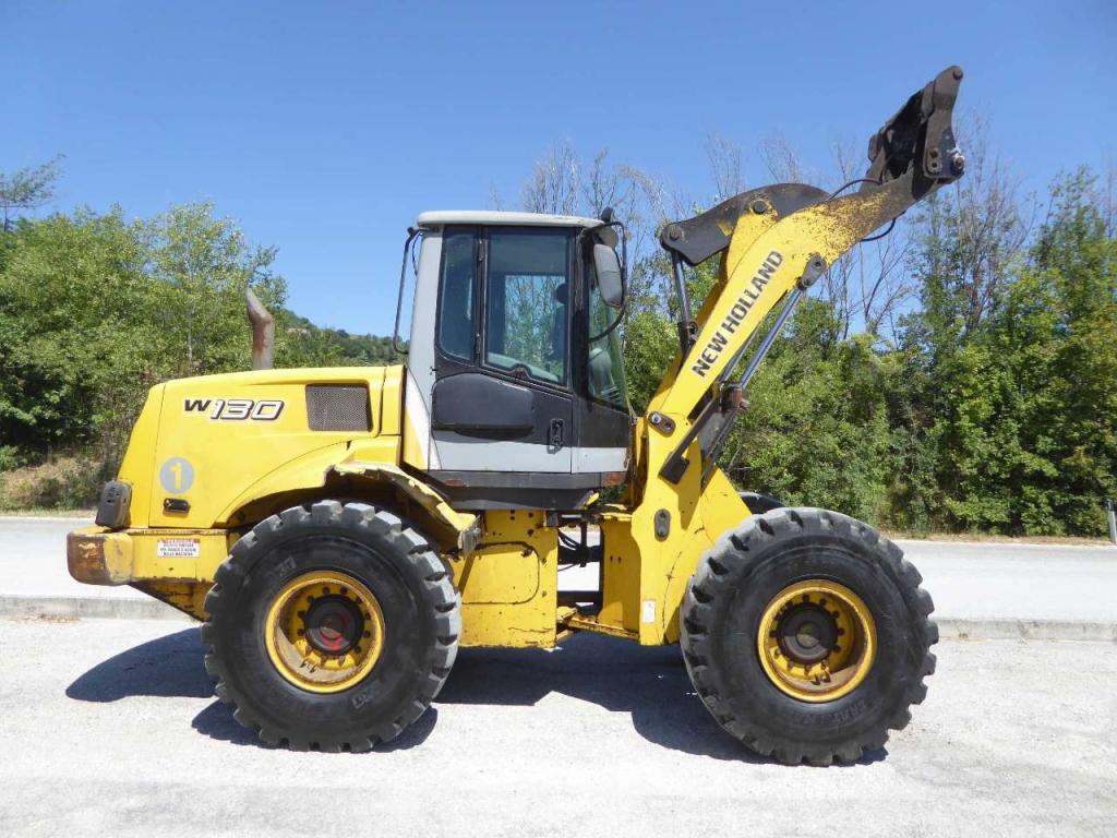 New Holland W130 Foto 9