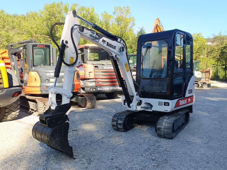 Bobcat 328 Foto 4