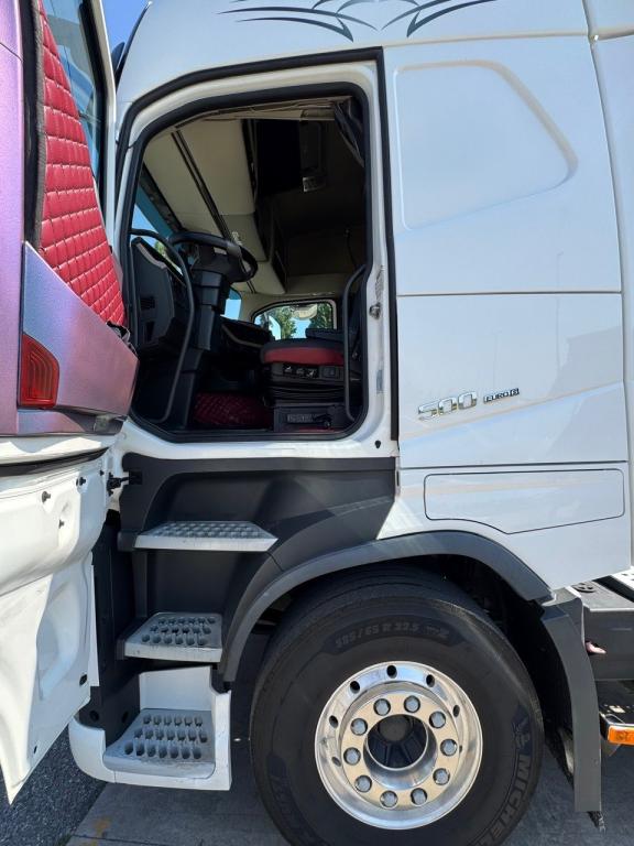 Volvo FH 500 + SEMIRIMORCHIO RIB. TECNOKAR Foto 10