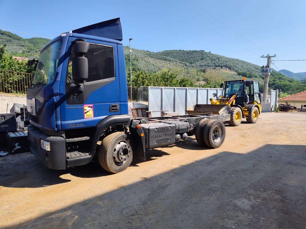 Iveco EUROCARGO CUBE 120-220 Foto 17