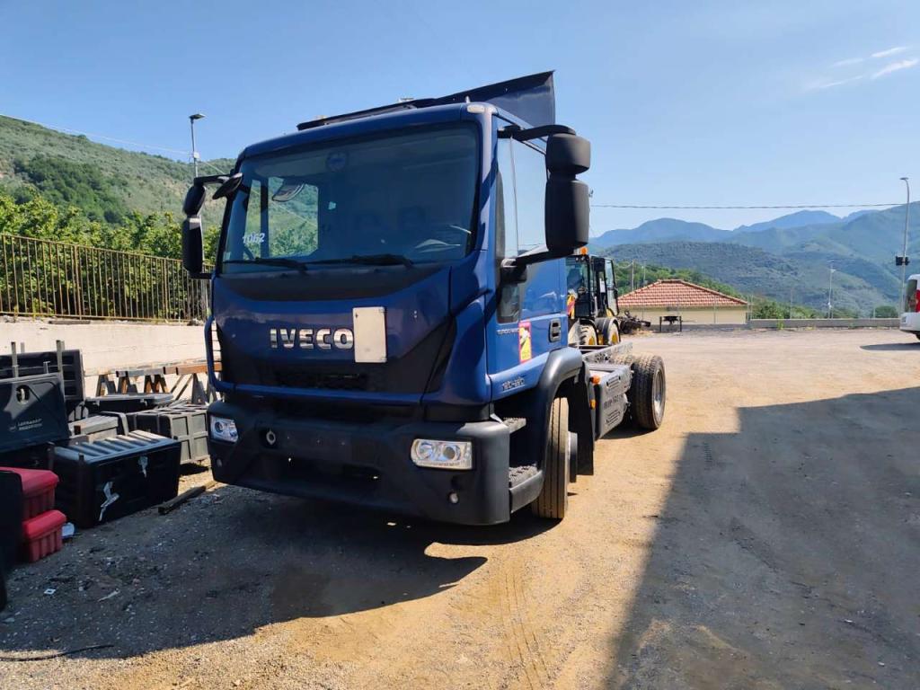Iveco EUROCARGO CUBE 120-220 Foto 18