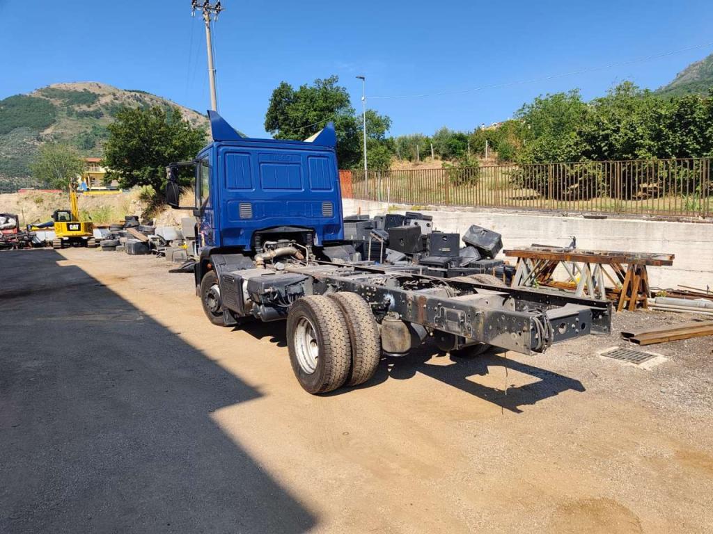 Iveco EUROCARGO CUBE 120-220 Foto 29