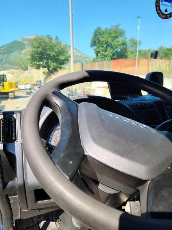 Iveco EUROCARGO CUBE 120-220 Foto 5