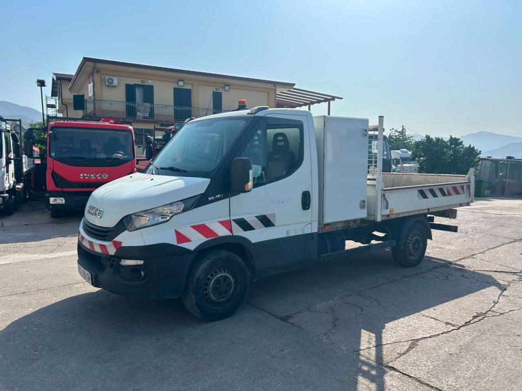 Iveco DAILY 35-120 Foto 22