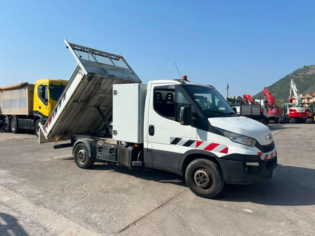 Iveco DAILY 35-120 Foto 8