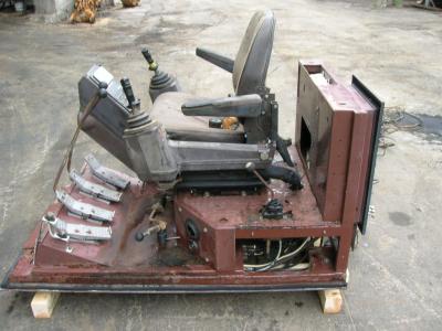 Banco / Pedana di comando per Case serie 88 in vendita da PRV Ricambi Srl