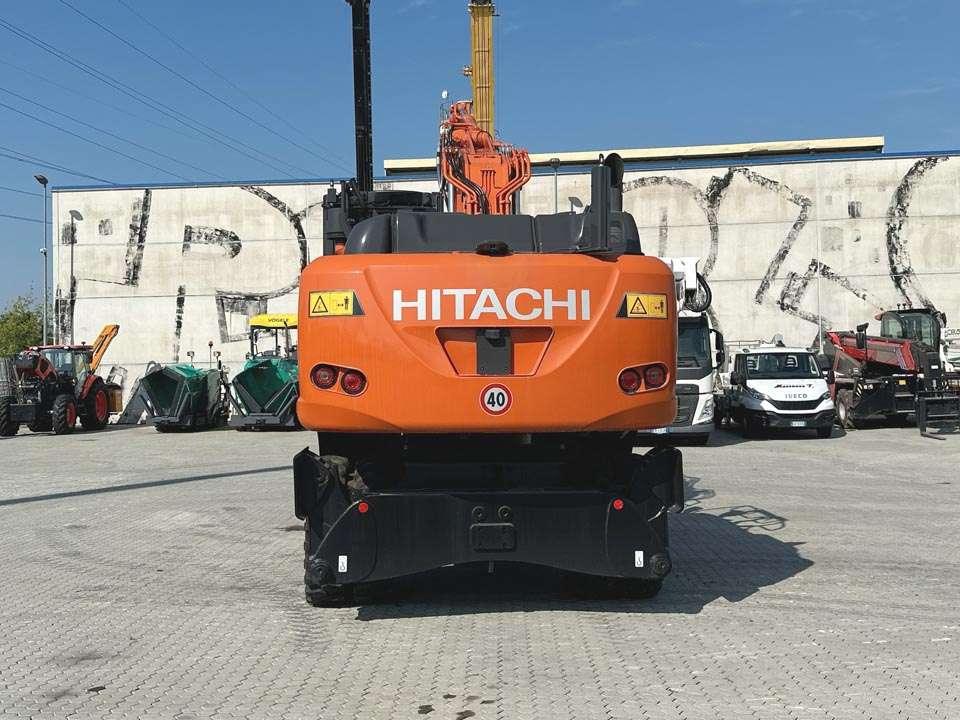 Hitachi ZX220W-7 Foto 27